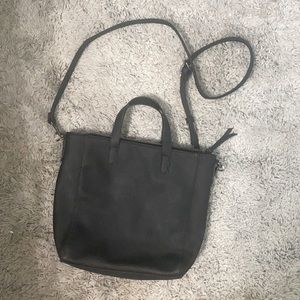Universal threads purse
